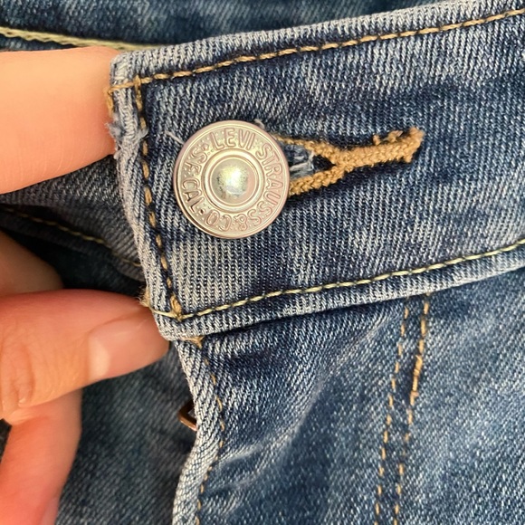 Levis skinny Jeans - Picture 3 of 3